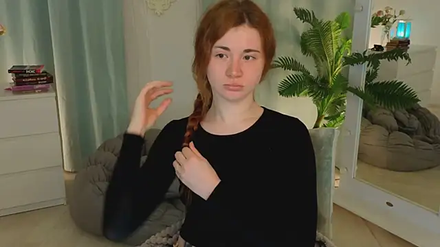 Freckle Diyana online show from June 2026 02:01:02 AM