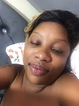 Snapshot of Miss_Moriah chatting on February 2025 05:24:02 AM Miss Moriah online show from February 2025 05:24:02 AM