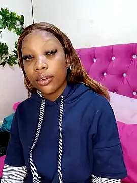 Snapshot of Miss_Moriah chatting on March 2025 05:23:02 PM Miss Moriah online show from March 2025 05:23:02 PM