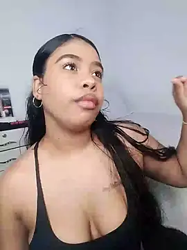 Snapshot of Fanny_Klean chatting on February 2025 06:20:01 AM Fanny Klean online show from February 2025 06:20:01 AM