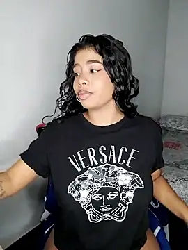 Fanny Klean online show from November 2025 04:28:01 AM