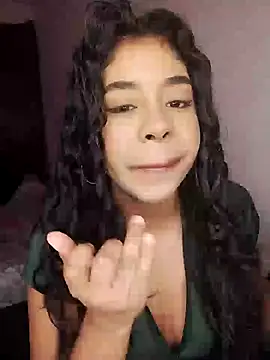 Snapshot of Fanny_Klean chatting on September 2025 06:03:01 AM Fanny Klean online show from September 2025 06:03:01 AM