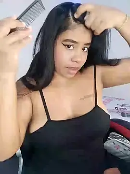 Snapshot of Fanny_Klean chatting on January 2025 06:02:01 AM Fanny Klean online show from January 2025 06:02:01 AM