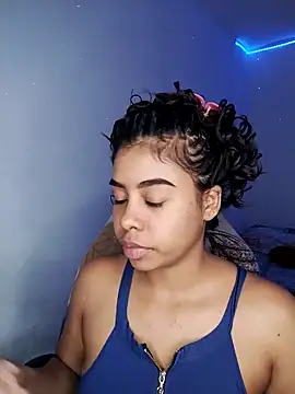 Fanny Klean online show from November 2025 02:38:02 AM