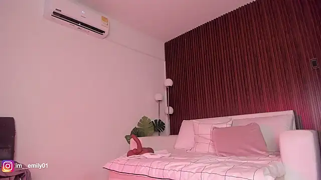 molly cams8 online show from April 2026 10:02:02 PM