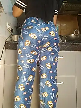 Snapshot of Manpreet_kaur21 chatting on February 2025 12:55:01 PM Manpreet kaur21 online show from February 2025 12:55:01 PM