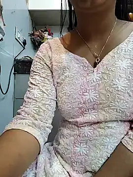 Snapshot of Manpreet_kaur21 chatting on February 2025 06:47:02 AM Manpreet kaur21 online show from February 2025 06:47:02 AM