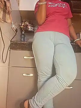 Snapshot of Manpreet_kaur21 chatting on March 2025 07:19:01 AM Manpreet kaur21 online show from March 2025 07:19:01 AM