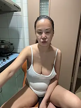 LenaShow online show from April 2026 12:34:01 PM