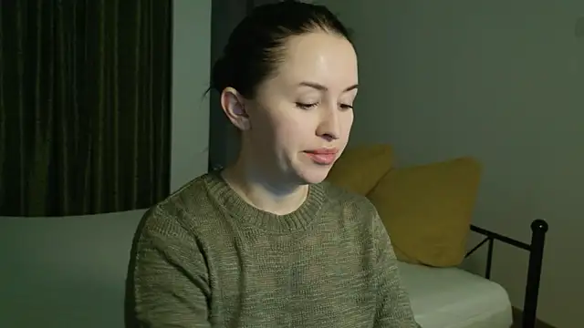 VioletCatt online show from October 2025 05:31:01 AM