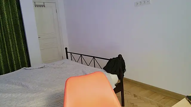 VioletCatt online show from November 2025 06:46:02 AM