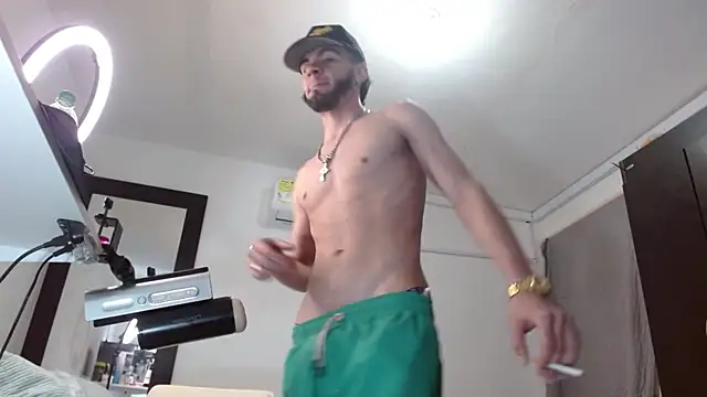 badanyboy online show from January 2026 06:04:02 PM