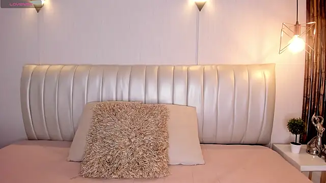 Zuzu sweet online show from October 2025 07:13:02 PM