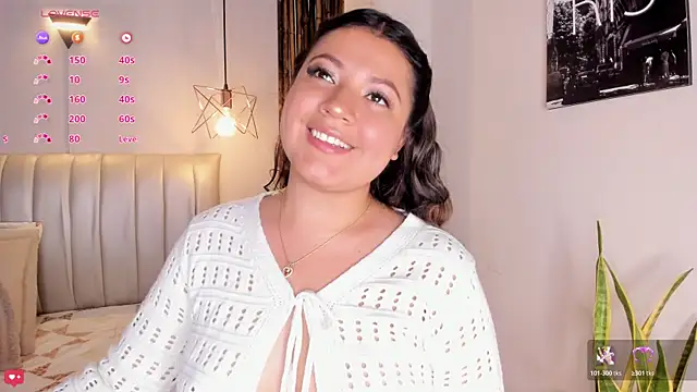 Snapshot of Zuzu_sweet chatting on May 2026 07:28:02 PM Zuzu sweet online show from May 2026 07:28:02 PM