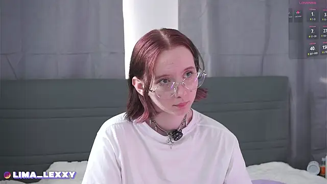 Snapshot of LimaLexxx chatting on June 2026 12:22:02 AM LimaLexxx online show from June 2026 12:22:02 AM