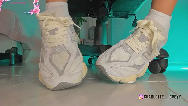 Snapshot of charlotte__grey chatting on February 2026 08:08:02 PM charlotte grey online show from February 2026 08:08:02 PM