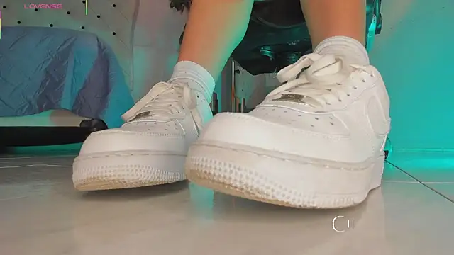 Snapshot of charlotte__grey chatting on January 2026 08:12:02 PM charlotte grey online show from January 2026 08:12:02 PM