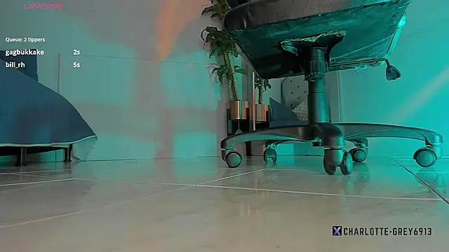 Snapshot of charlotte__grey chatting on December 2025 08:24:02 PM charlotte grey online show from December 2025 08:24:02 PM