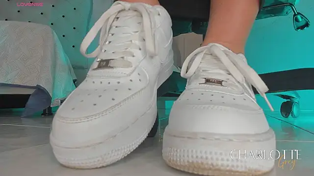 Snapshot of charlotte__grey chatting on January 2026 08:02:02 PM charlotte grey online show from January 2026 08:02:02 PM