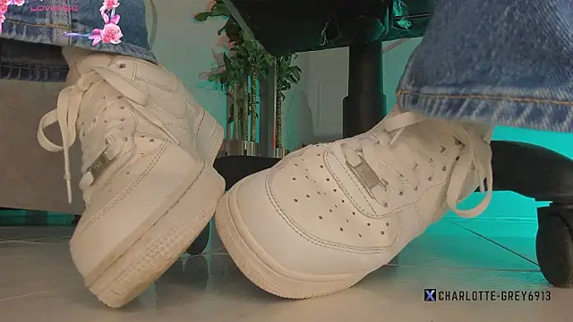 Snapshot of charlotte__grey chatting on February 2026 07:58:02 PM charlotte grey online show from February 2026 07:58:02 PM