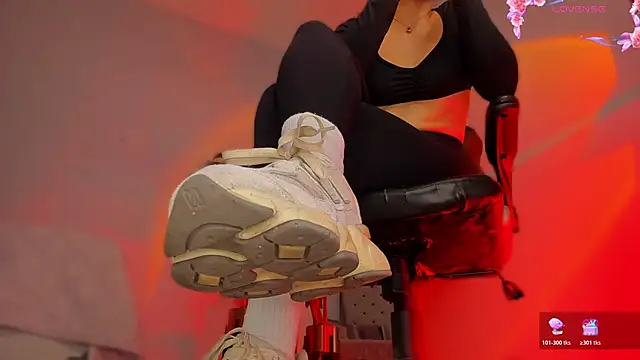 charlotte  grey online show from March 2026 08:21:01 PM