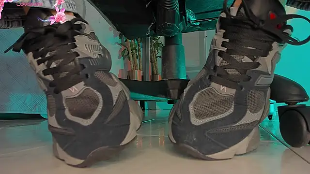 Snapshot of charlotte__grey chatting on January 2026 08:26:02 PM charlotte grey online show from January 2026 08:26:02 PM