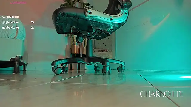 Snapshot of charlotte__grey chatting on December 2025 07:50:02 PM charlotte grey online show from December 2025 07:50:02 PM