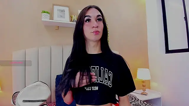 Mia thompson 19 online show from June 2026 08:26:02 PM
