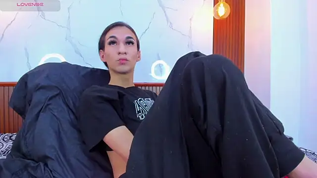 Mia thompson 19 online show from April 2026 07:09:02 PM