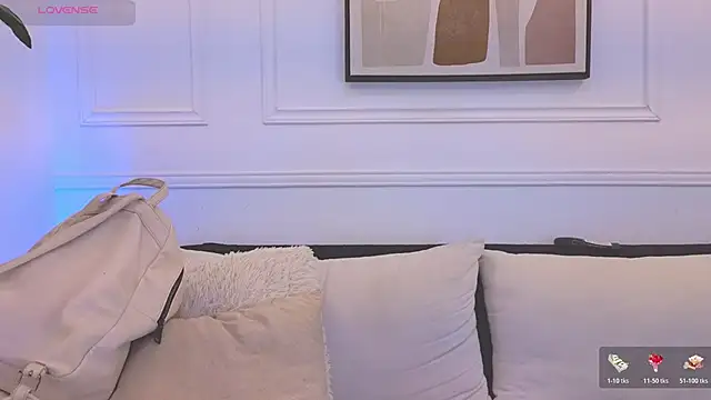 Mia thompson 19 online show from February 2026 07:58:02 PM