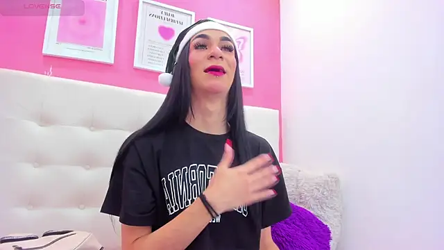 Mia thompson 19 online show from December 2025 08:01:01 PM