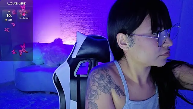 marilin a online show from October 2025 10:20:02 PM