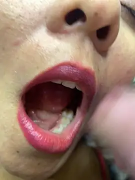 mayemarc online show from December 2025 09:20:02 PM