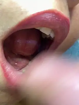 mayemarc online show from December 2025 07:16:02 PM