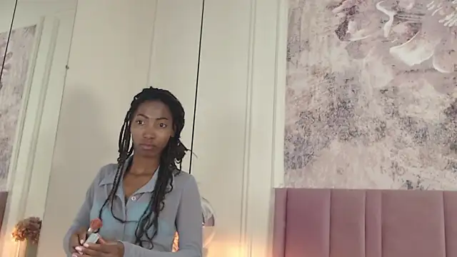 SabrinaDevill online show from March 2026 01:18:01 PM