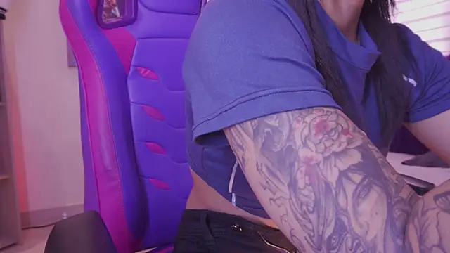 madelyn rose  online show from April 2026 06:37:02 PM