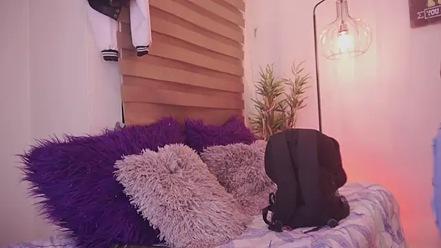 madelyn rose  online show from January 2026 01:56:01 AM