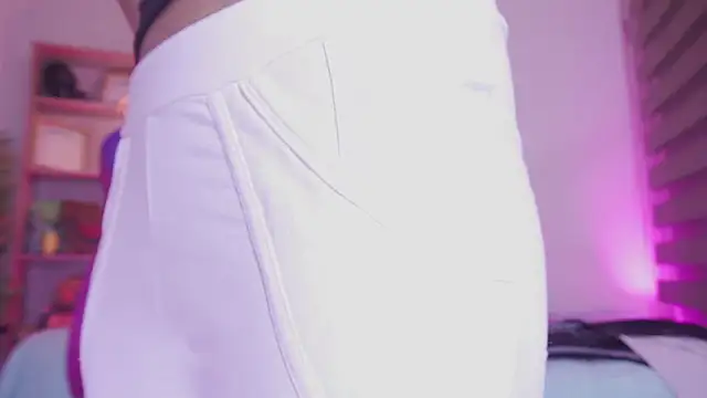 madelyn rose  online show from February 2026 02:08:02 AM