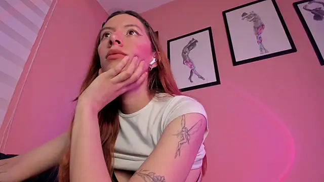 Snapshot of SensualJane2 chatting on April 2026 07:00:01 AM SensualJane2 online show from April 2026 07:00:01 AM