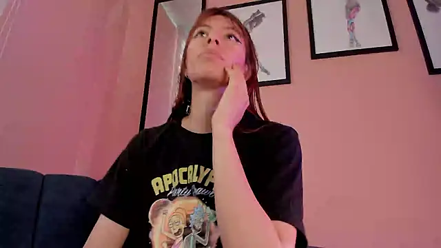 Snapshot of SensualJane2 chatting on September 2025 09:37:01 PM SensualJane2 online show from September 2025 09:37:01 PM