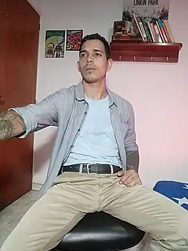 chero 95 online show from November 2025 10:21:01 PM