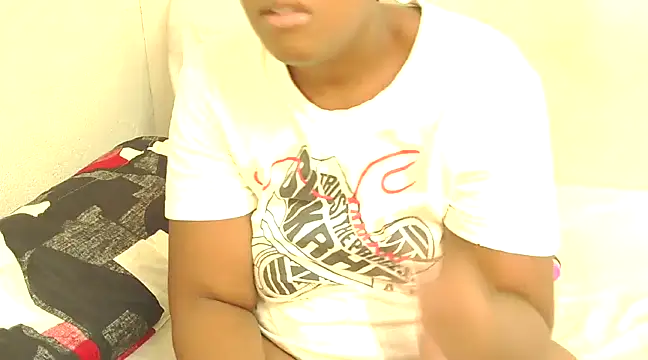 DollyAssZA online show from February 2025 02:00:01 PM