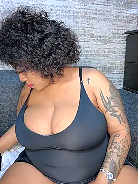 ExclusiveLeexx online show from April 2026 06:14:01 PM