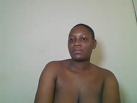 Prettyface25 online show from April 2026 07:26:01 AM