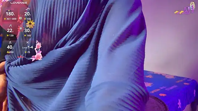 Snapshot of Azhagiya_Alai chatting on October 2025 03:30:01 AM Azhagiya Alai online show from October 2025 03:30:01 AM