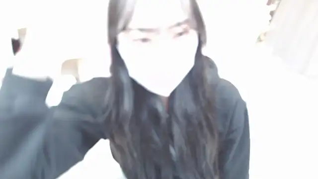 Snapshot of momo_room chatting on February 2025 10:48:02 AM momo room online show from February 2025 10:48:02 AM