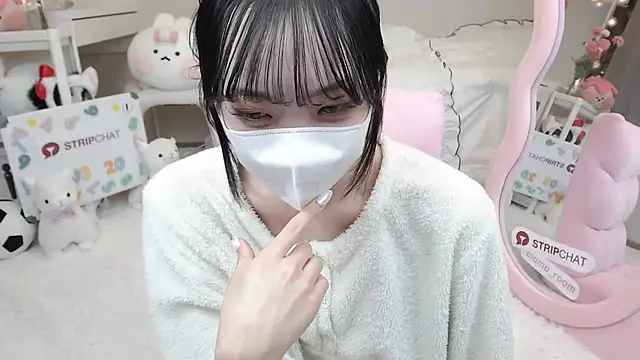 Snapshot of momo_room chatting on March 2025 11:05:01 AM momo room online show from March 2025 11:05:01 AM