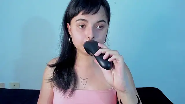 elizabethtaylorxxx online show from November 2025 01:31:02 AM