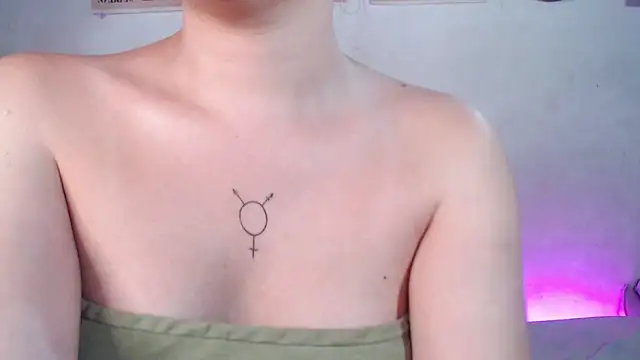 Snapshot of elizabethtaylorxxx chatting on January 2025 12:39:01 AM elizabethtaylorxxx online show from January 2025 12:39:01 AM