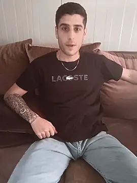 arenn1997 online show from March 2026 12:02:02 PM